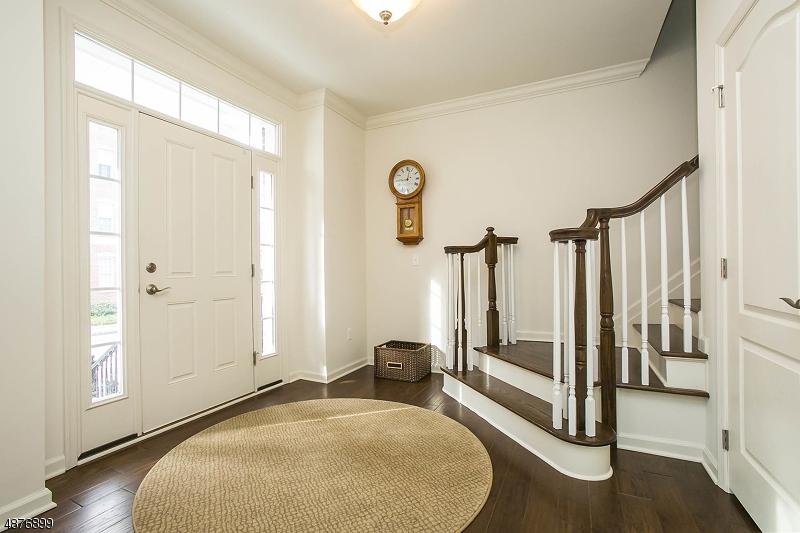 54 Carillon Cir - Photo 1