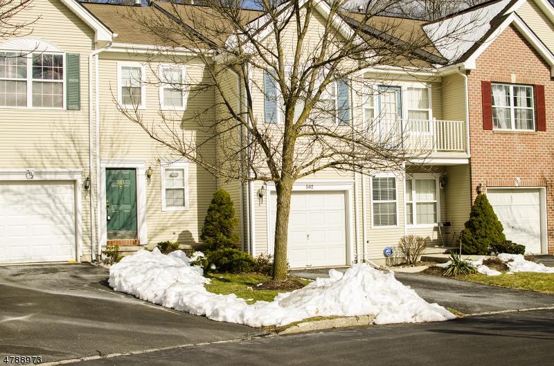 503 Canterbury Way - Photo 1