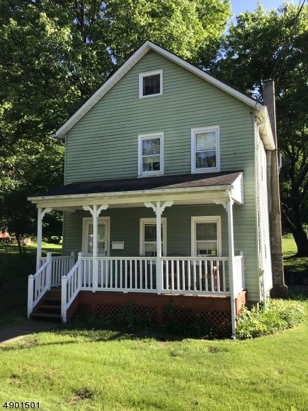 176 Sparta Ave - Photo 1