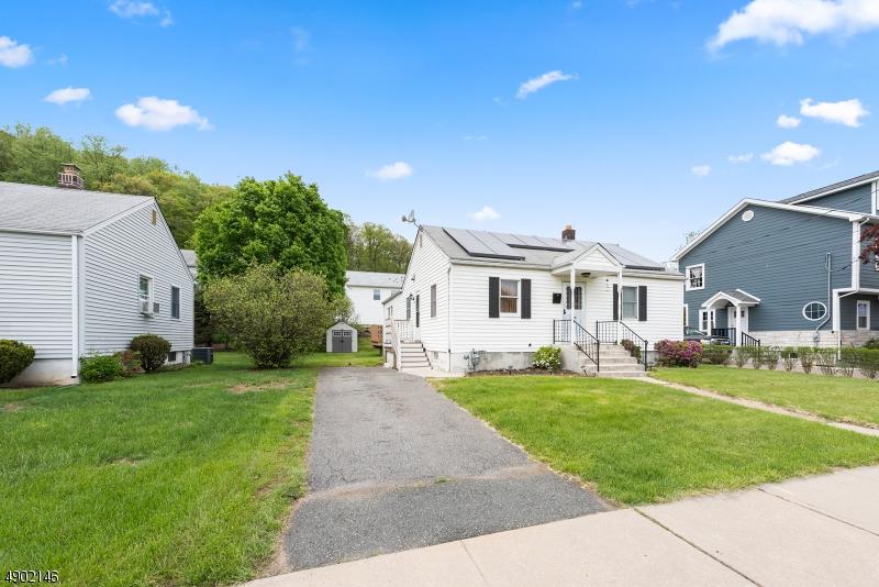 25 Watson Dr - Photo 1