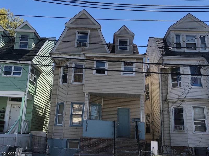86 William St - Photo 1