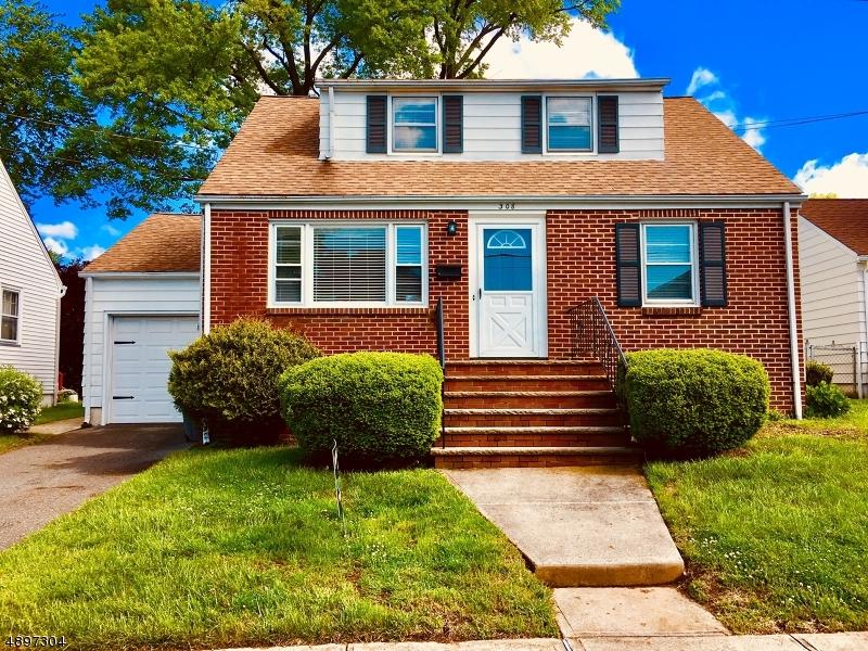 308 New Jersey Ave - Photo 1