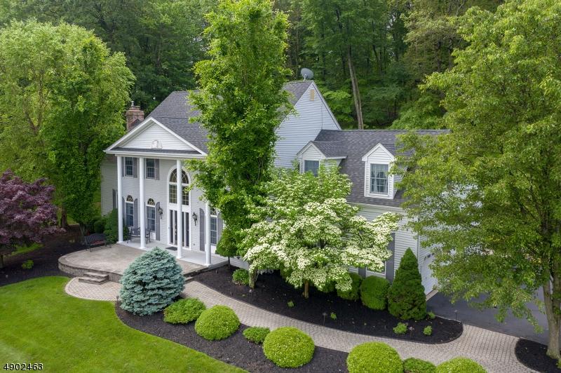 15 Scarlet Oak Rd - Photo 1