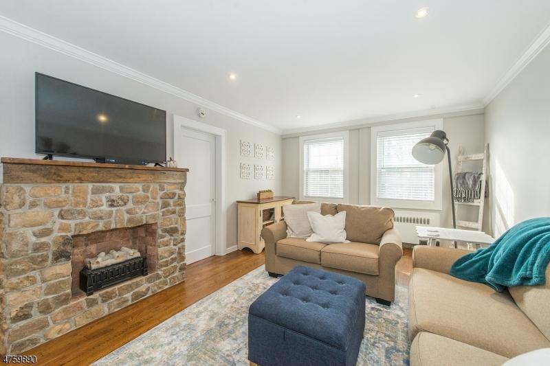 378 Claremont Avenue Apt 4 - Photo 1