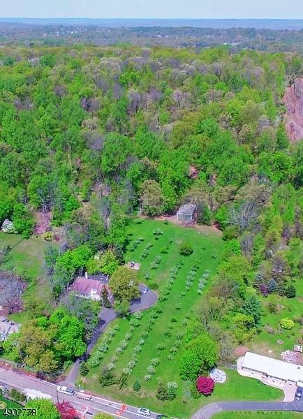 2229 Washington Valley Rd - Photo 1