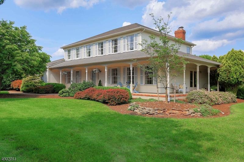 2 Richmond Dr - Photo 1