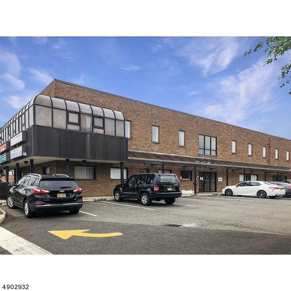 152 Central Ave - Photo 1