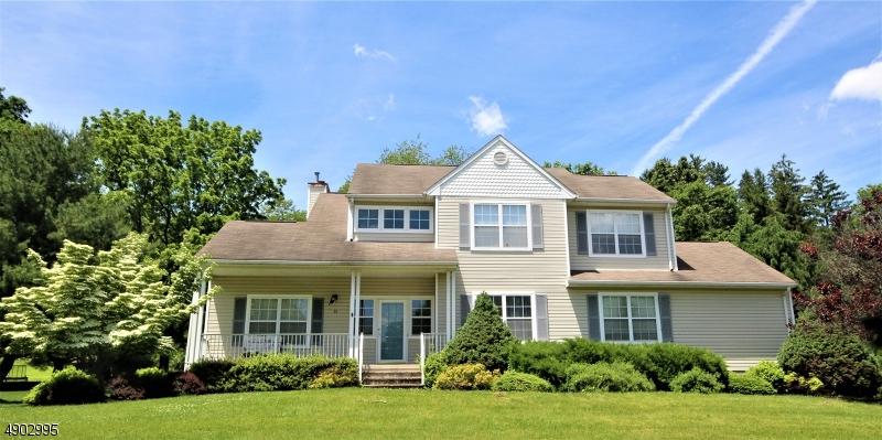 31 Winchester Ave - Photo 1