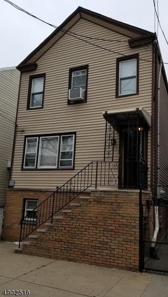 101 Kossuth St - Photo 1