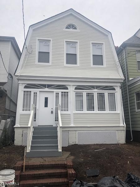 98 Fabyan Pl - Photo 1