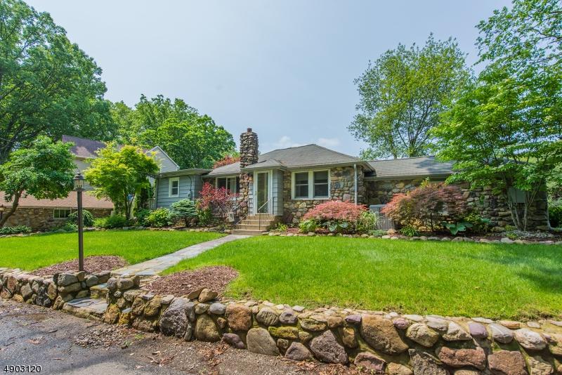 69 Scenic Drive - Photo 1