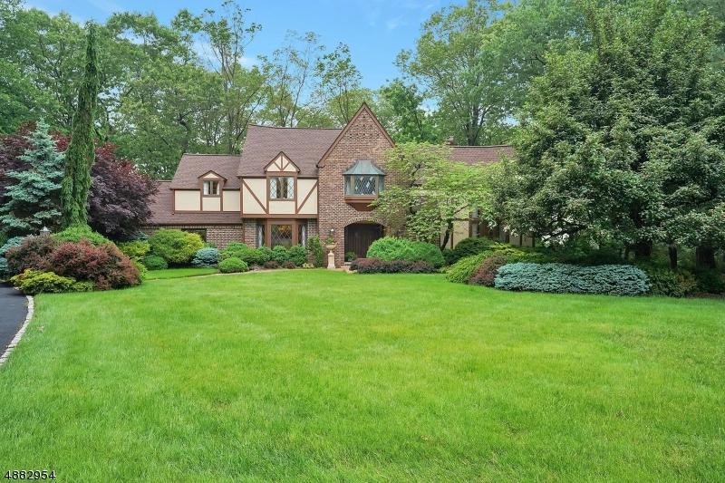 21 Hyde Circle - Photo 1