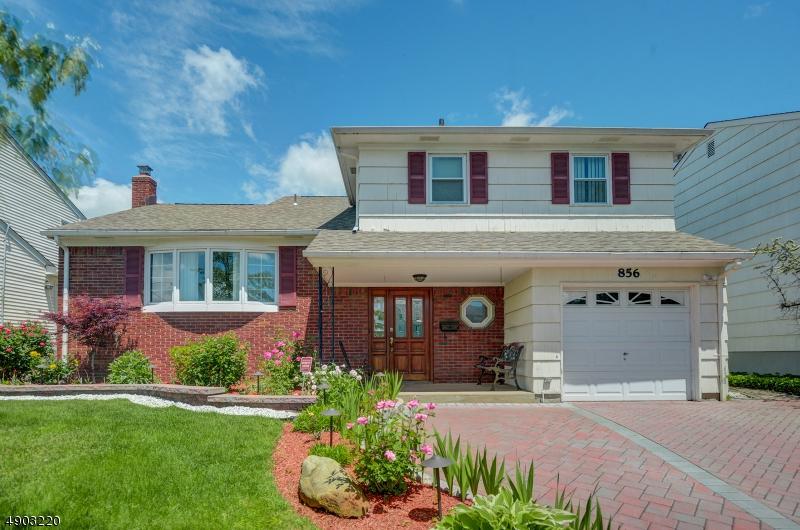 856 Mitchell Ave - Photo 1