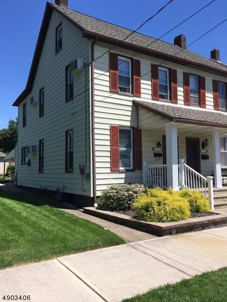 749 North Blvd - Photo 1