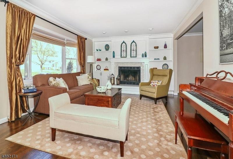 61 Michael Dr - Photo 1