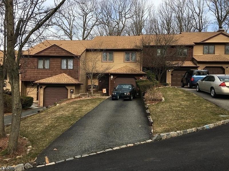 21 Heritage Ct - Photo 1