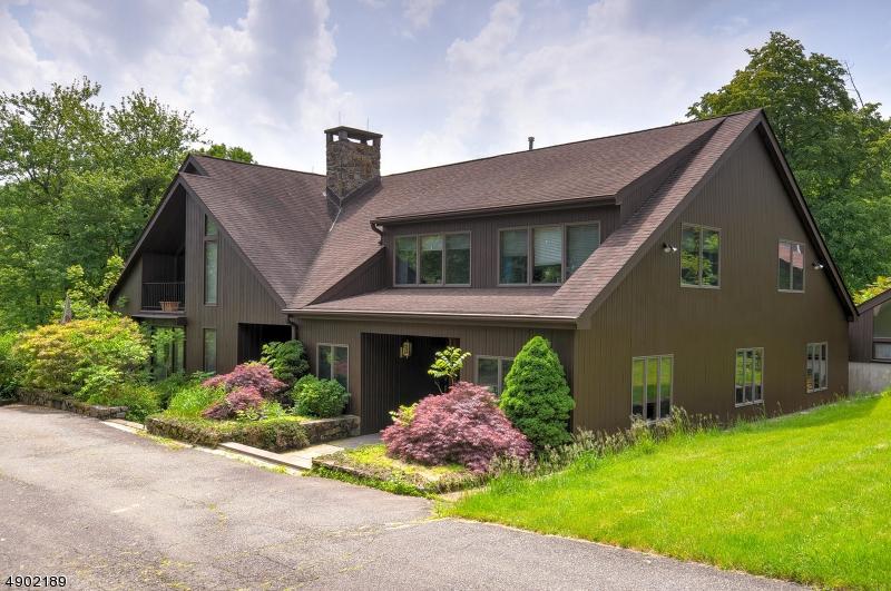 36 Ironia Rd - Photo 1