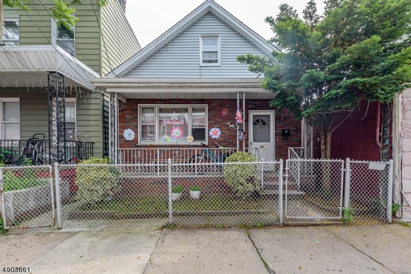 24 W 16Th St - Photo 1