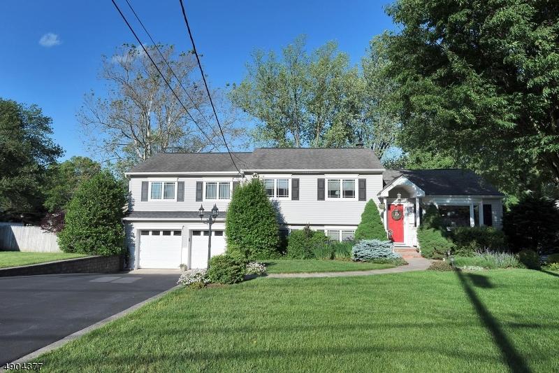 102 Longview Dr - Photo 1