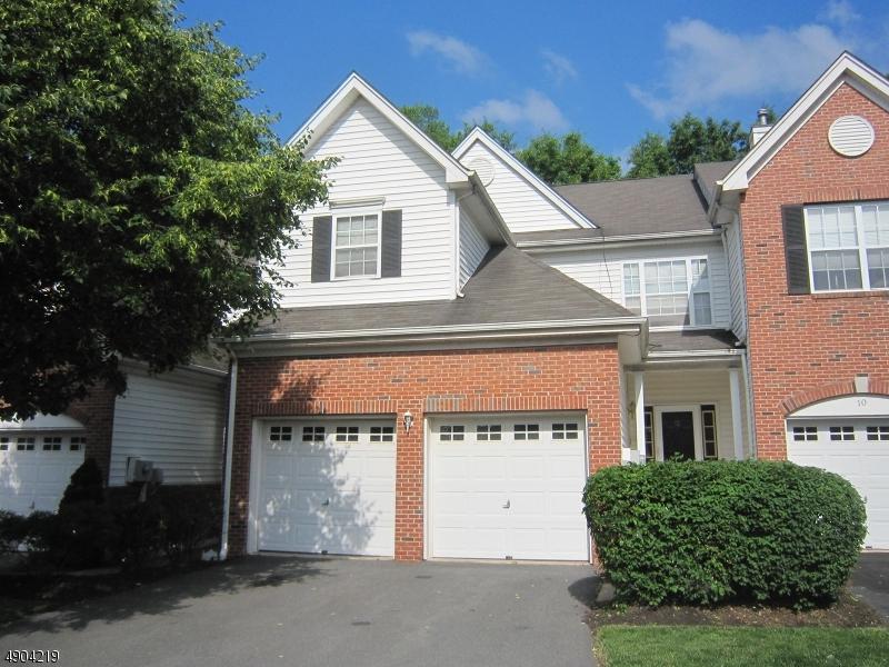 12 Surrey Ln - Photo 1