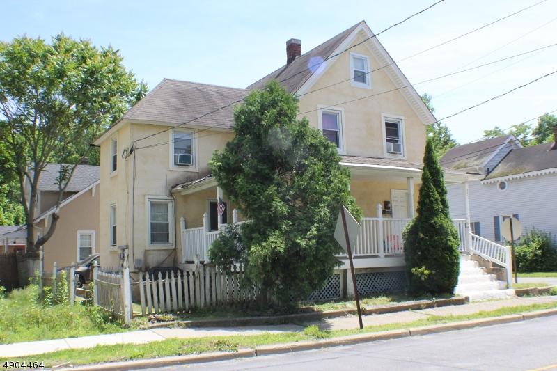 35 Madison St - Photo 1