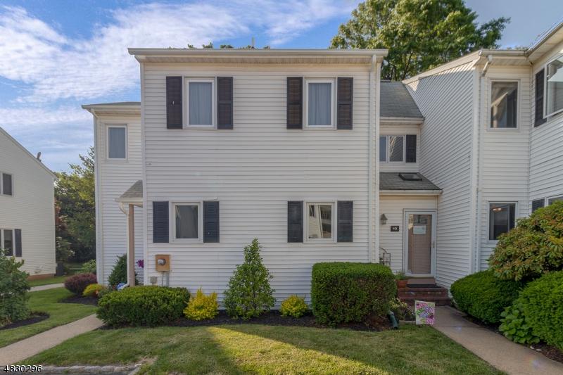 49 Coppermine Vlg - Photo 1