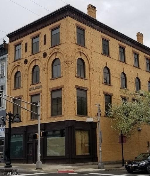 15 E Blackwell St - Photo 1