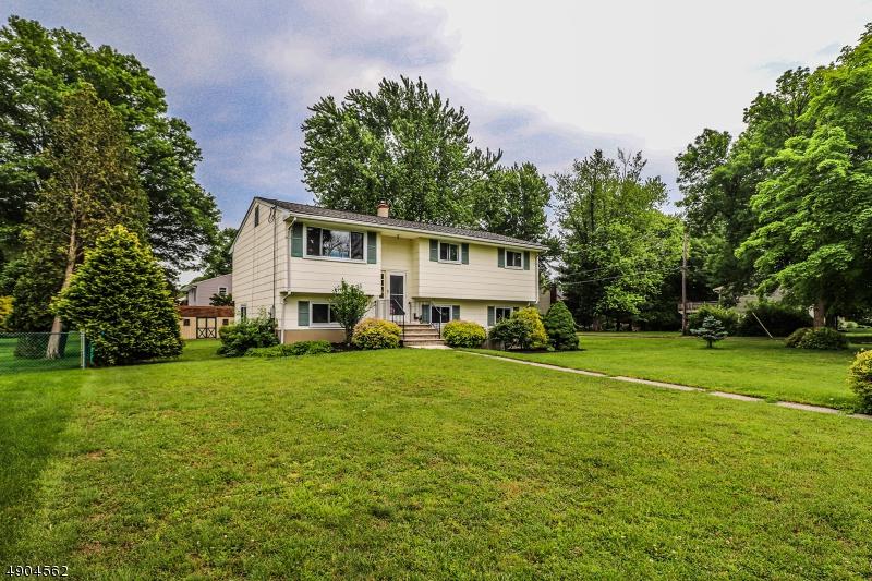 10 Busher Pl - Photo 1