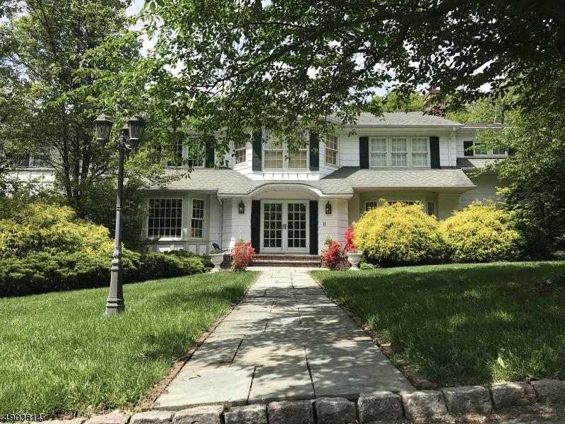 11 Elsway Rd - Photo 1