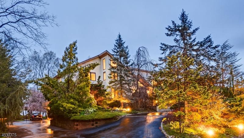 1 Chapel Hill Rd - Photo 1