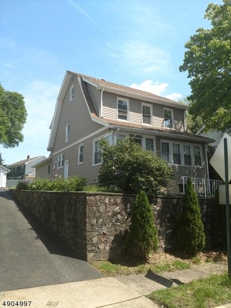 165 Hoover Ave - Photo 1