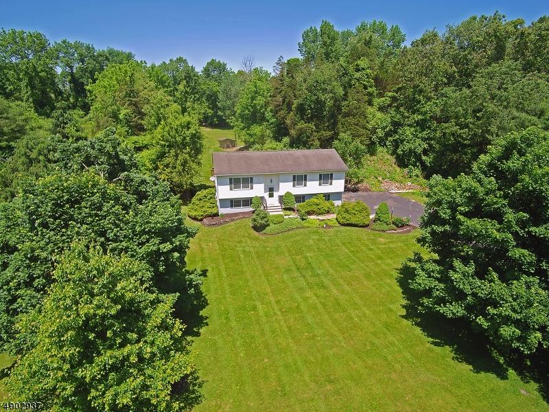 10 River View Dr - Photo 1