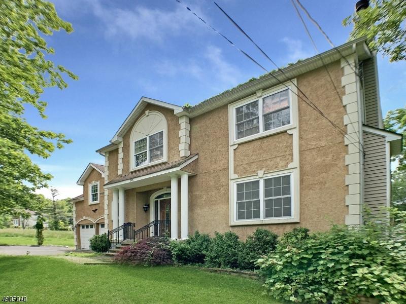 798 Byrd Ave - Photo 1