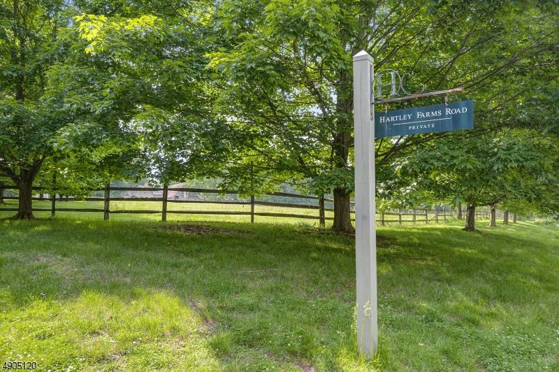 1 Hartley Farms Rd - Photo 1