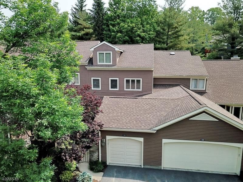 232 Westervelt Ln - Photo 1