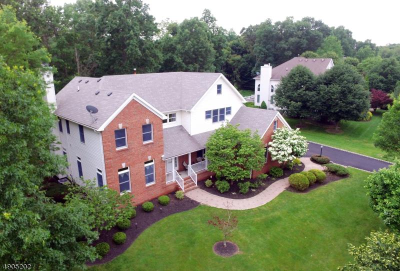 255 Berkley Ave - Photo 1
