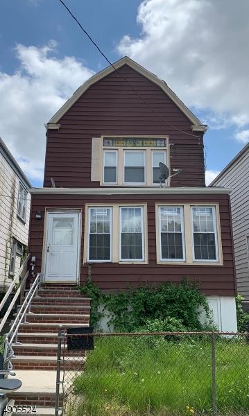 198 Maple Ave - Photo 1