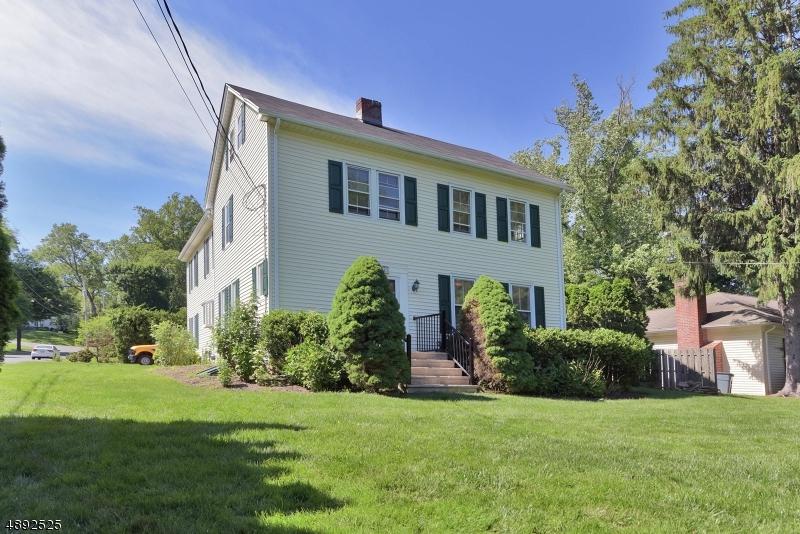 243 Ashland Rd - Photo 1