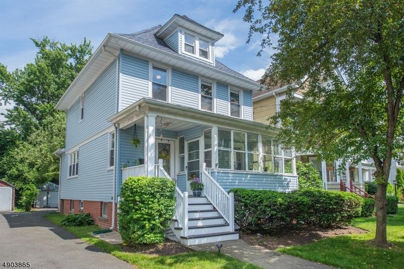 193 Thomas St - Photo 1