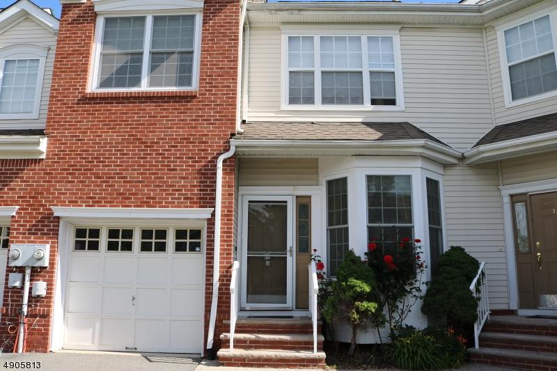 145 Gladstone Dr - Photo 1