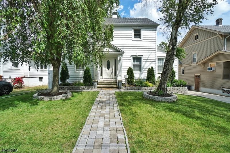 181 Elm Ave - Photo 1