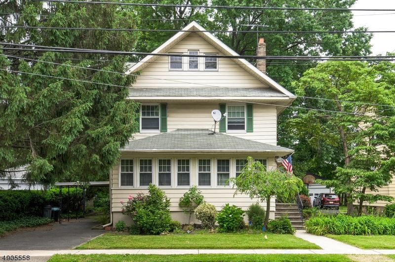 310 3RD ST - Photo 1
