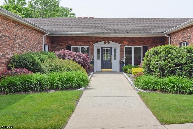 10 W Hanover Ave Suite 104 - Photo 1