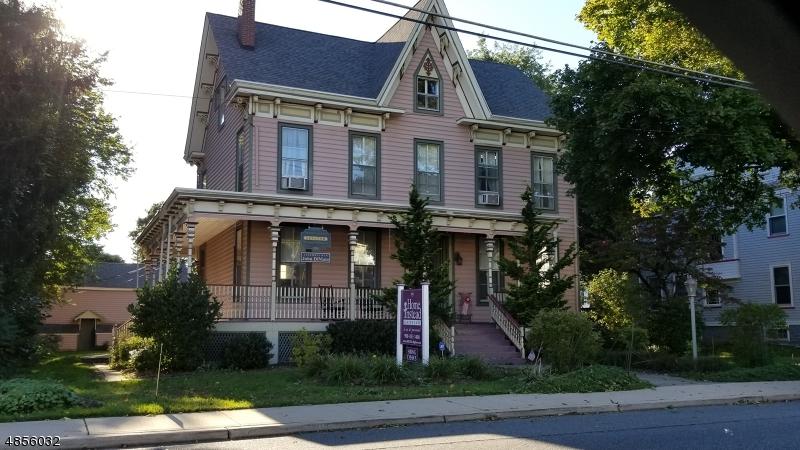 127 Belvidere Ave - Photo 1