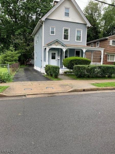 615 John St - Photo 1