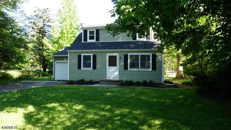 1660 Raritan Rd - Photo 1