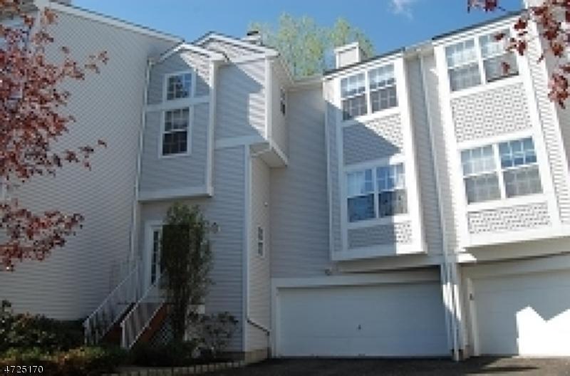 403 Brookview Ct - Photo 1
