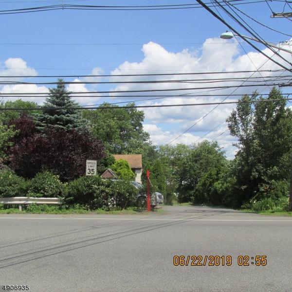1029 Broad St - Photo 1