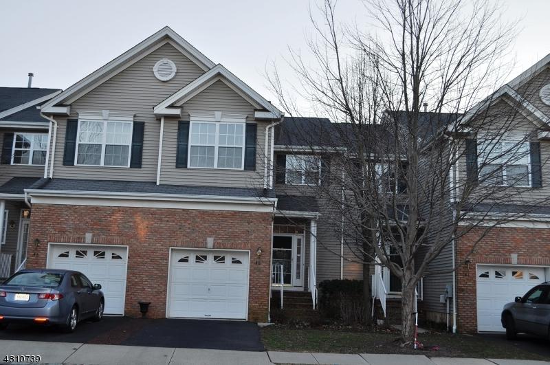 46 Jackson Ave - Photo 1