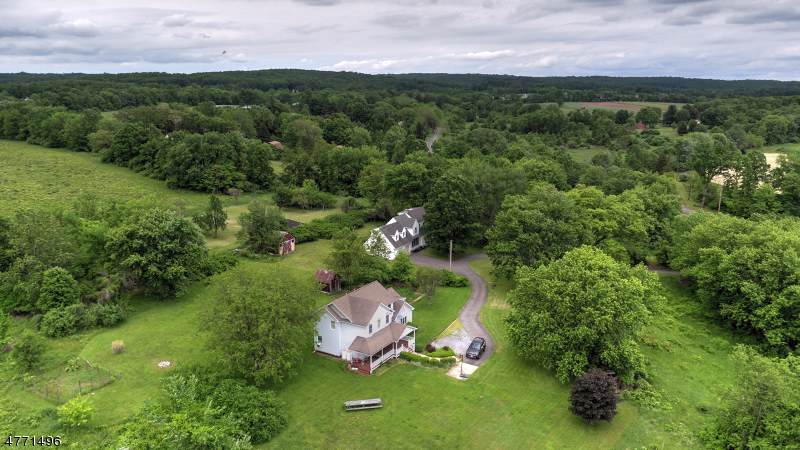 536 Woolf Rd - Photo 1